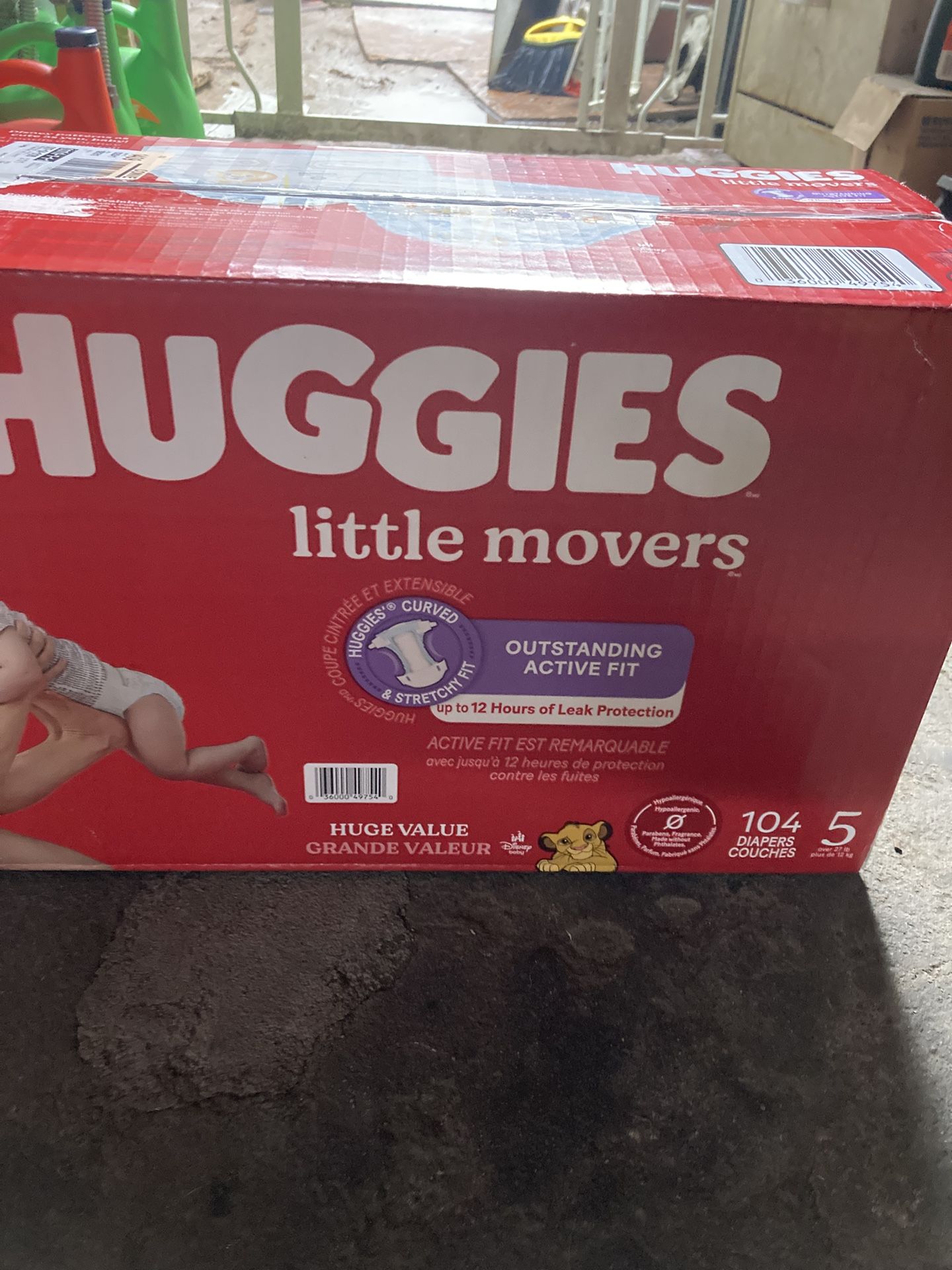 HUGGIES SIZE 5 104 pañales