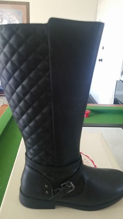Brand new girls boots