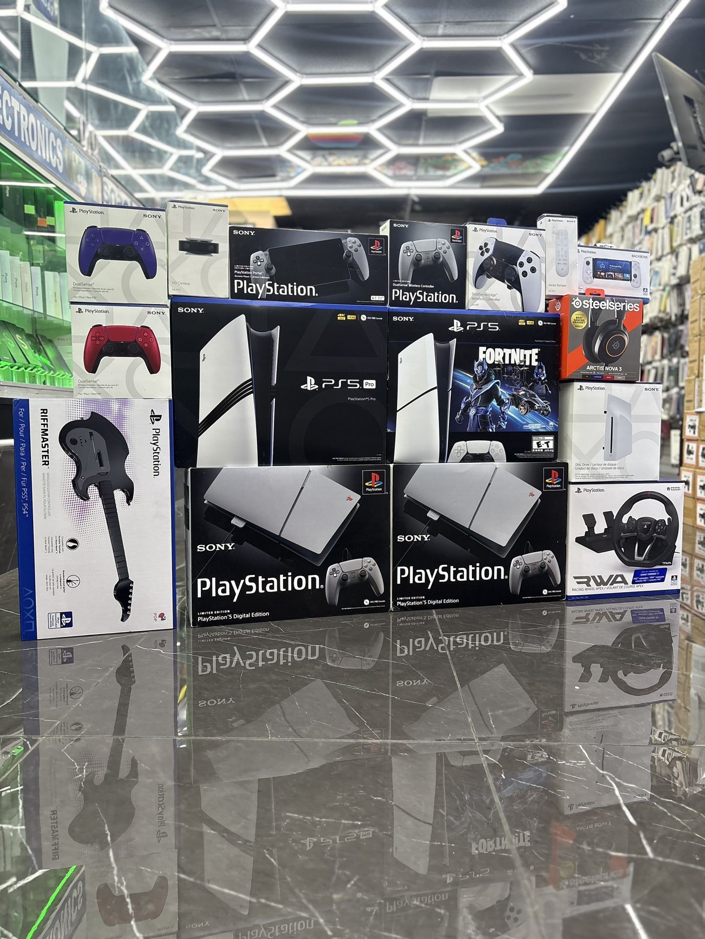 PlayStation 5, PlayStation 5 Pro & 30th Anniversary PS5 BUNDLES AVAILABLE(Take It Home In Payments/ llévalo a casa en pagos