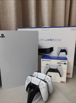 Sony PlayStation PS5 Disc Edition 825GB Original box Free stand