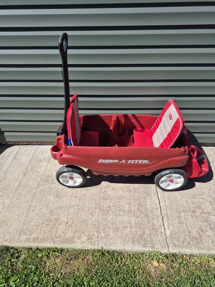 Radio Flyer Wagon