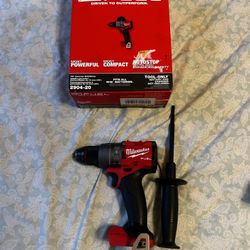 Milwaukee hammer drill driver