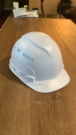 Ergodyne Vented Hard Hat Cap Style White Ratchet Suspension