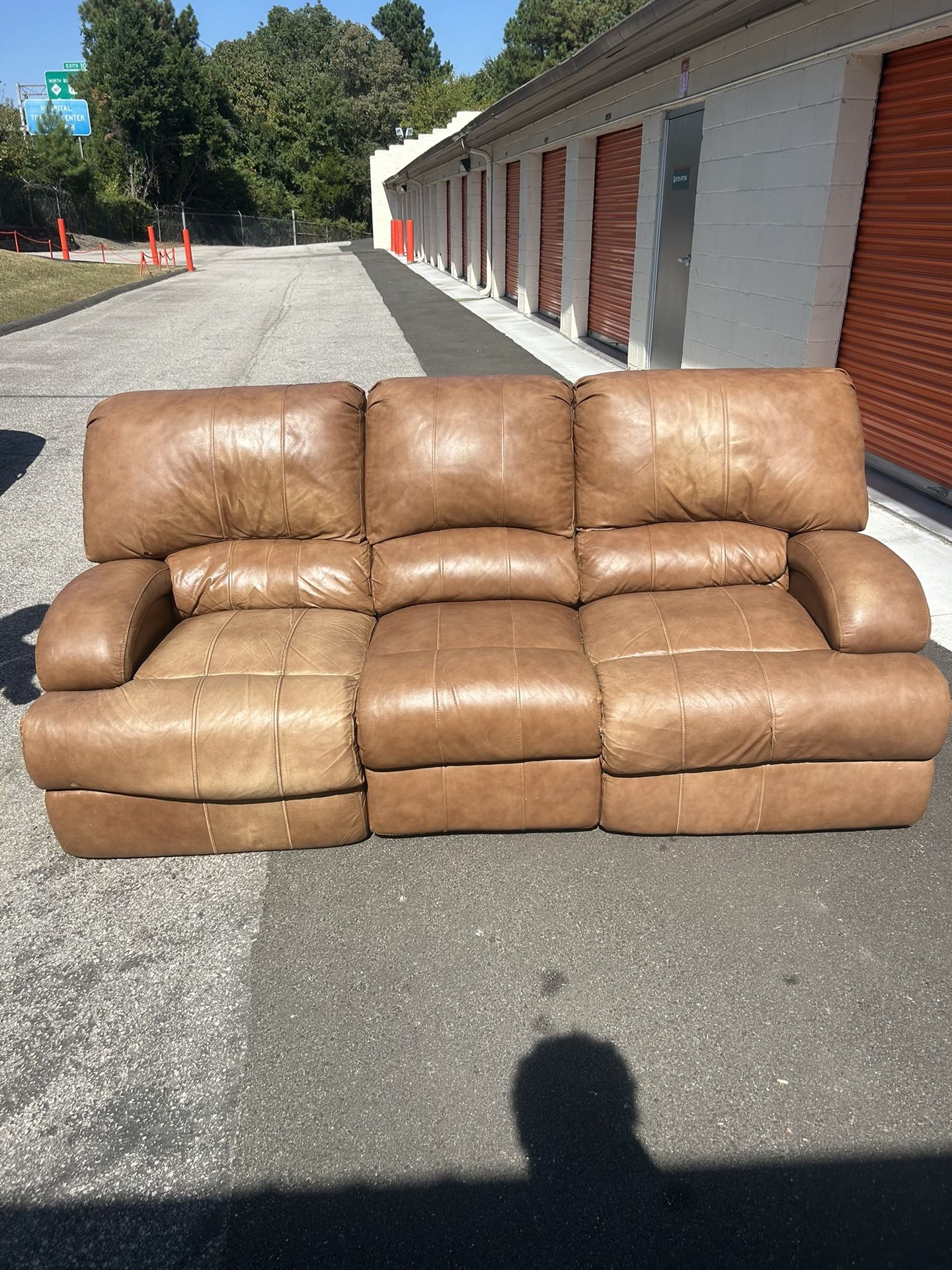 Legget & Platt Genuine Leather Recliner