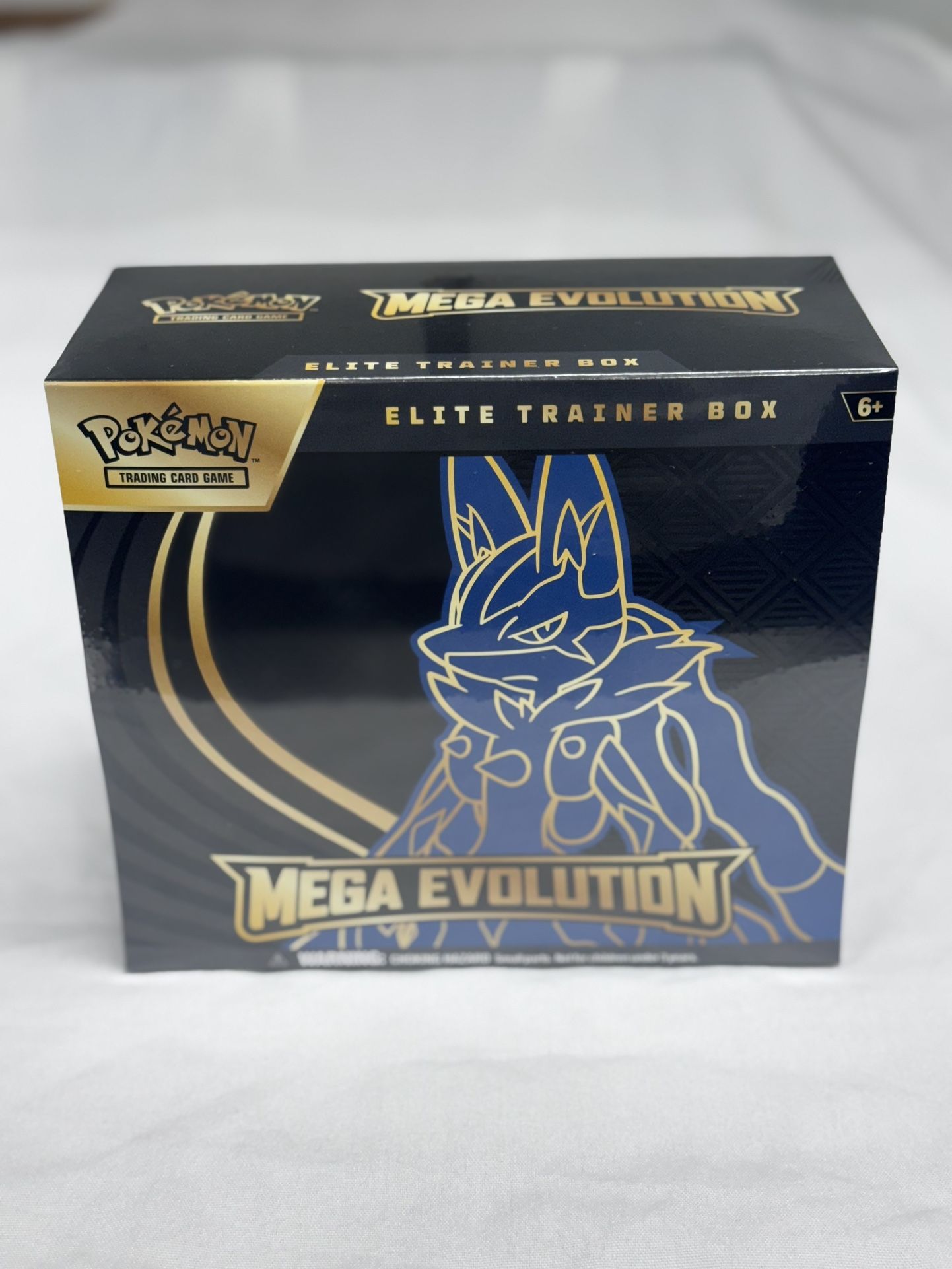 Pokemon Mega Evolution Elite trainer box (Mega Lucario)