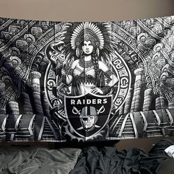 Raiders flag