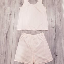 Baby Pink Light Weight Pajama Set Top & Shorts Size Medium 