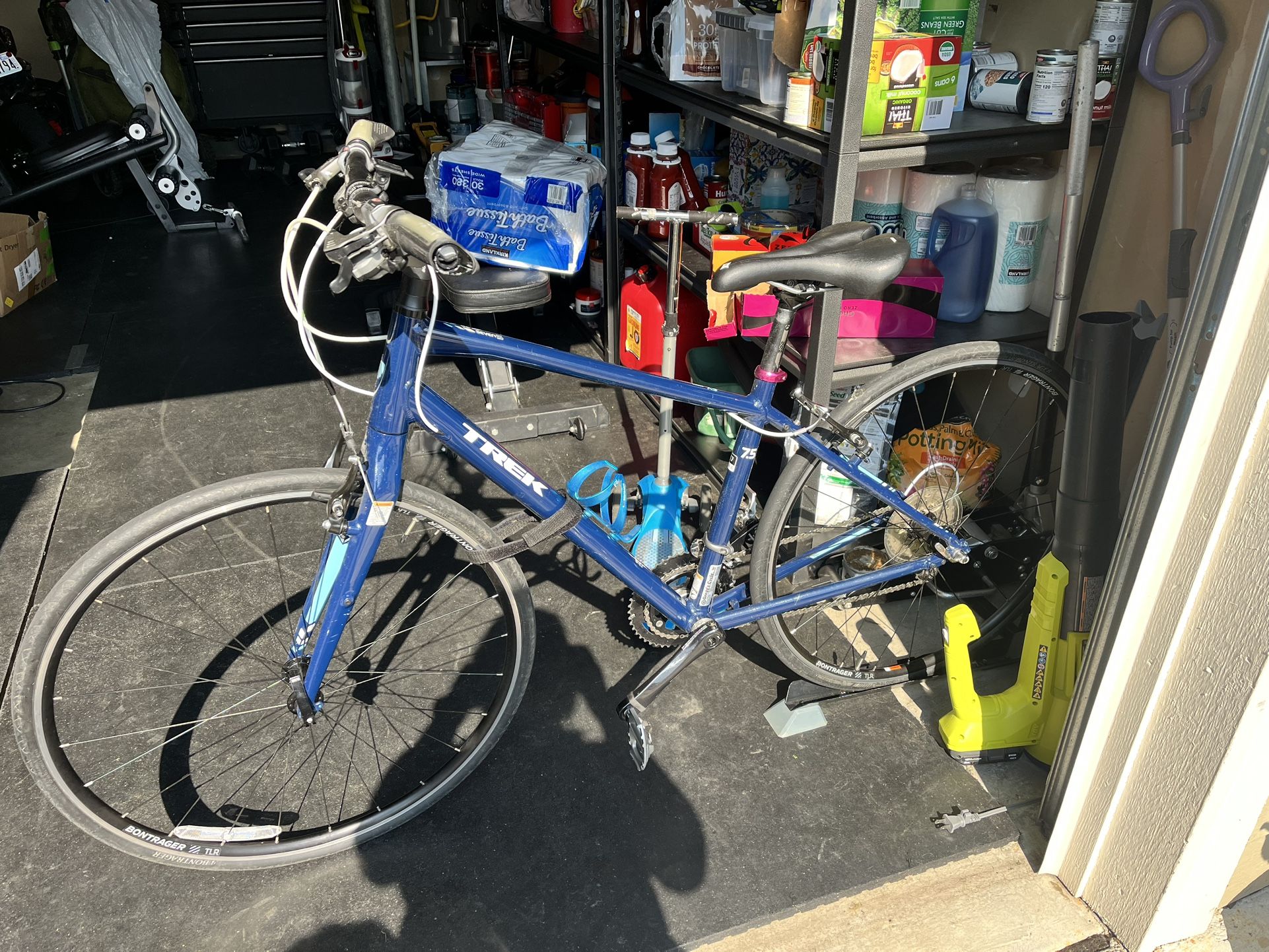 Trek 7.5 Fx Series Bike