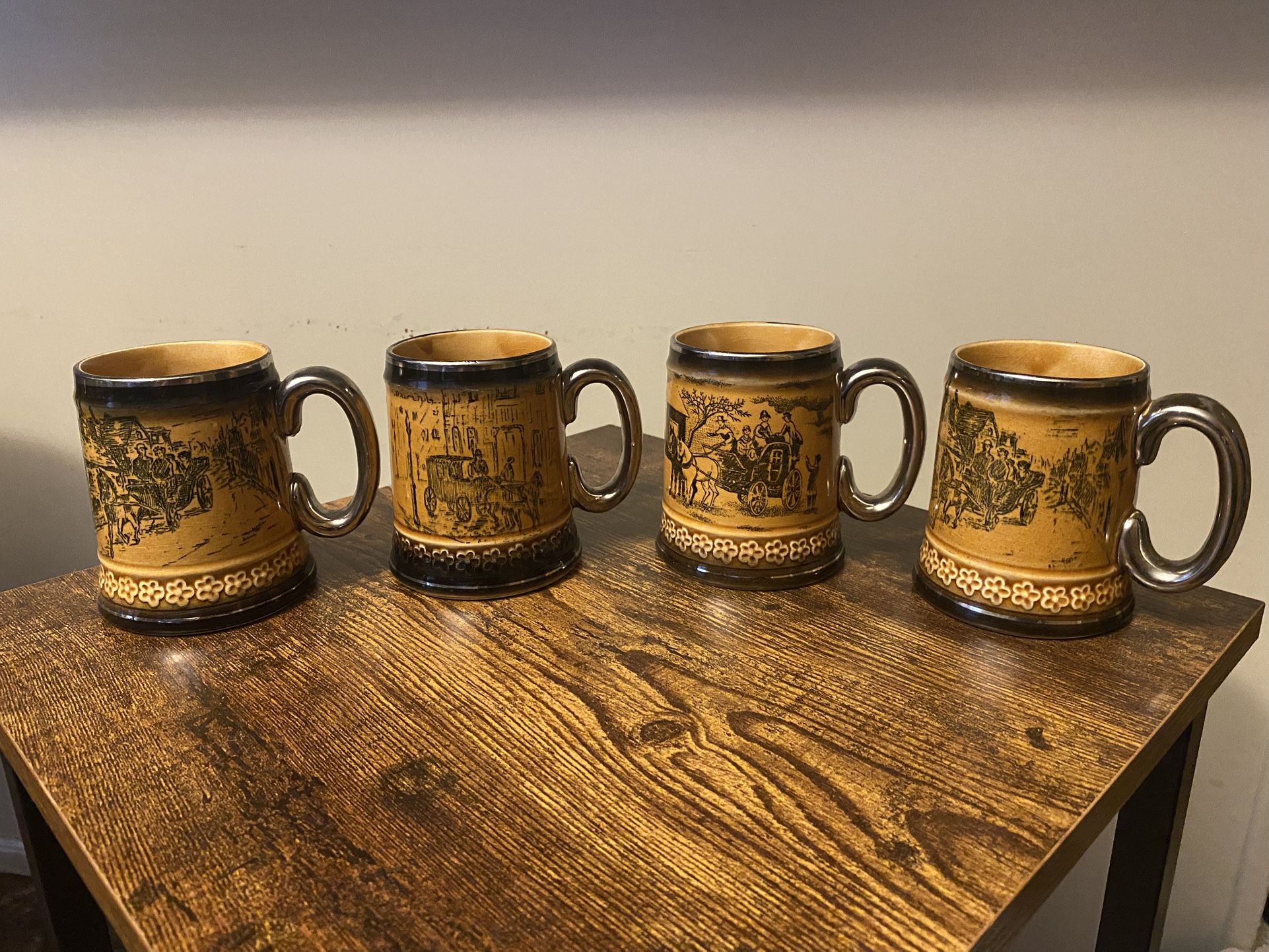 Vintage English-Style Stagecoach Scene Gilt Faux-Stoneware Mug w Floral Border