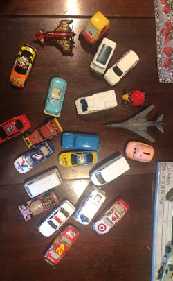 Assorted hot wheels