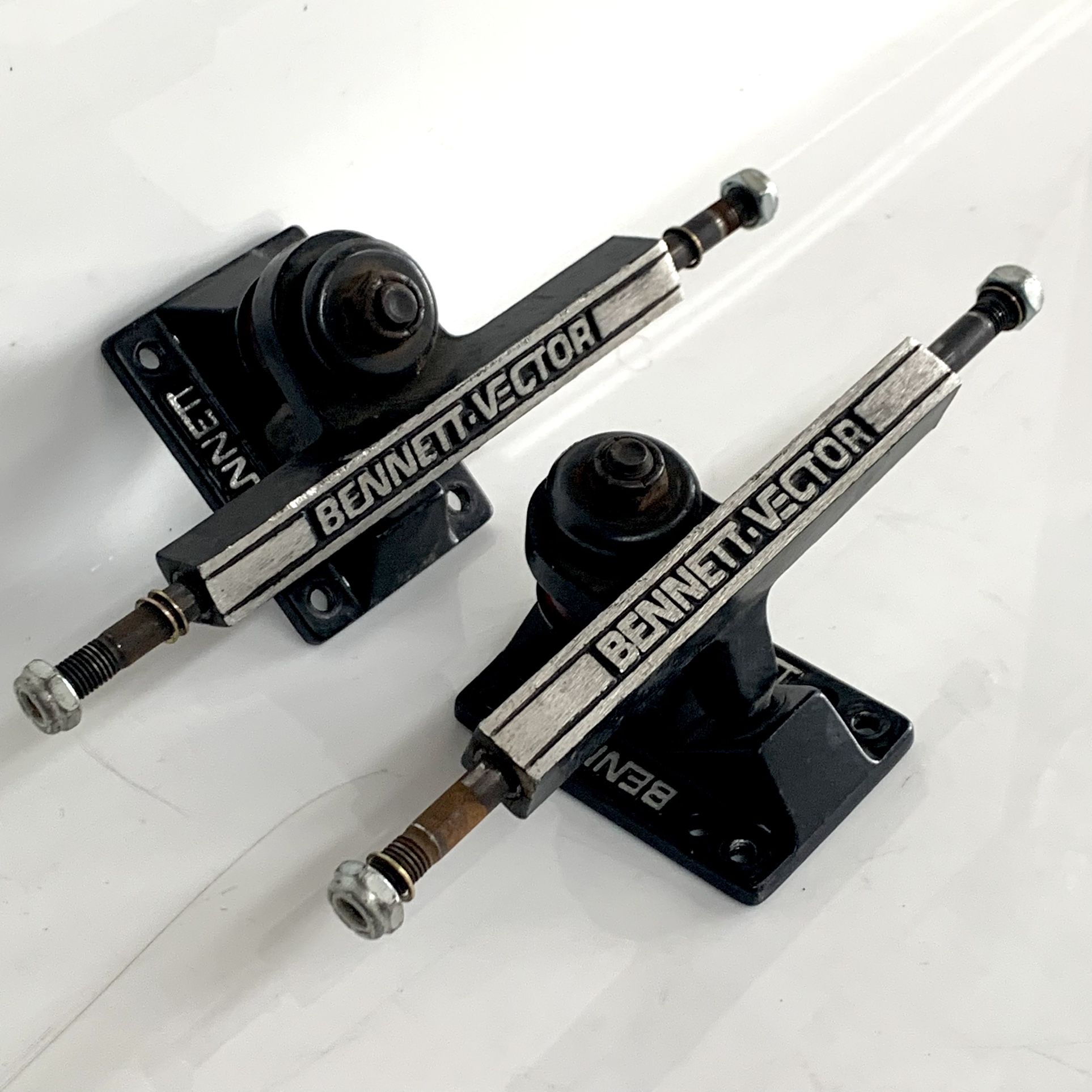 Bennett Vector Skateboard Trucks