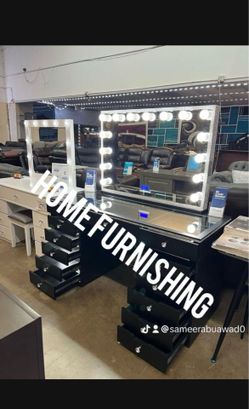 Furniture vanity with Bluetooth
