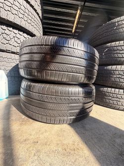 255/40/20 Hankook evo ion A/S 70%+ tread (2)