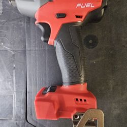 M18 FUEL™ 3/8" Compact Impact Wrench w/ Friction Ring