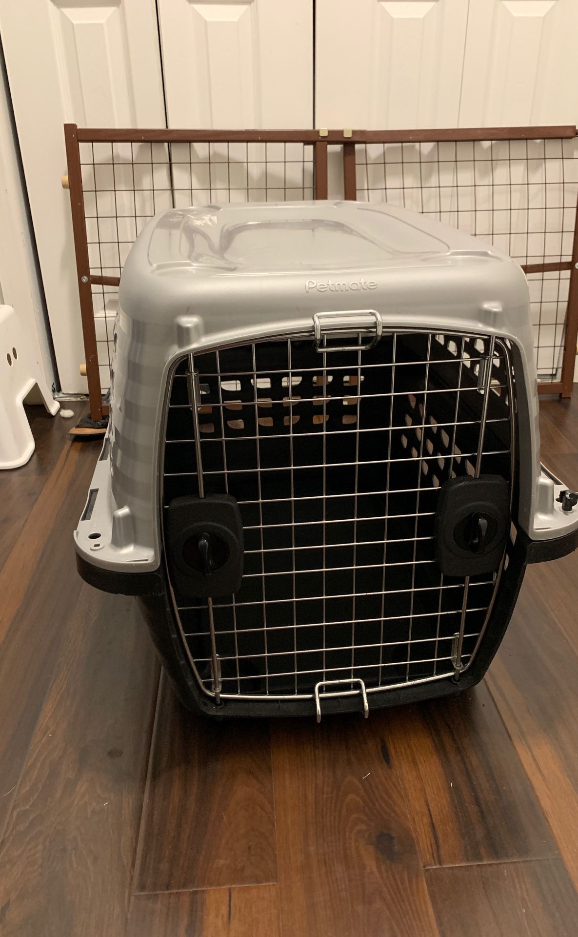 Medium Size Dog Crate.