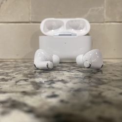 (BRAND NEW) AirPods Pro’s 2nd Generation