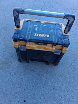 Dewalt toolbox