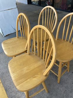 Set Of 4  Swirvel Solid Chat48” Height 