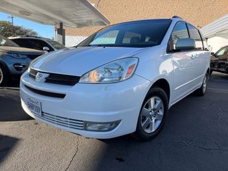 2004 Toyota Sienna