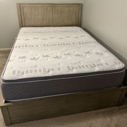 Like-New Queen Bamboo Hybrid Mattress Set w/ Frame & Headboard - Guest Use Only!