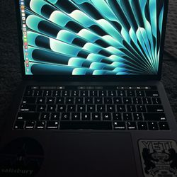 MacBook Pro M1 With Touchbar