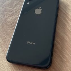 iPhone XR 64Gb Unlocked Like New Excellent condition