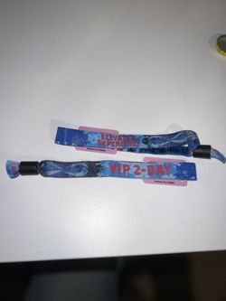 2 Day Escape VIP Wristband