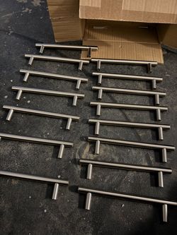 Bars pulls cabinets