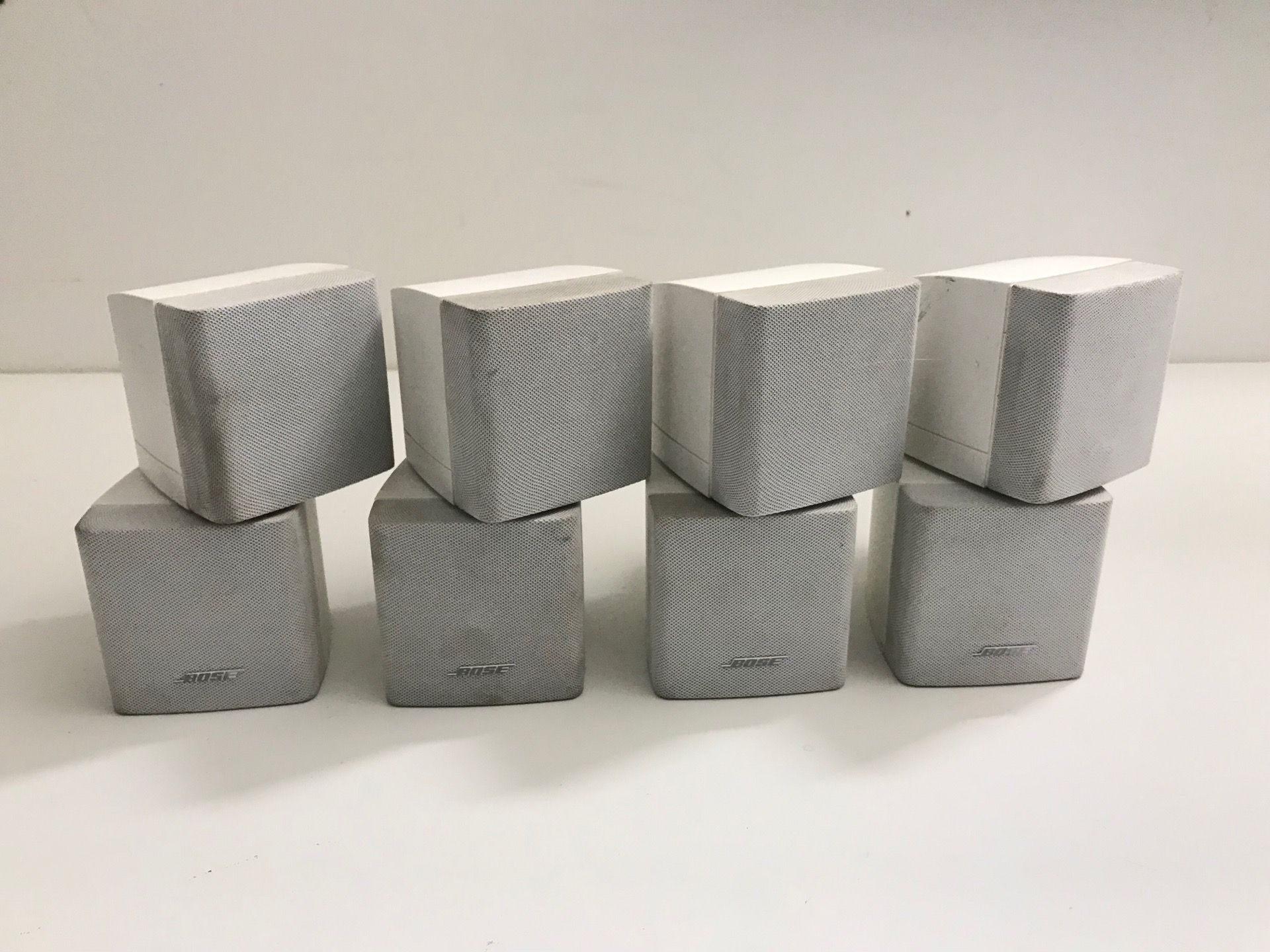 Bose Double Cube Redline Lifestyle Acoustimass Surround Sound Speakers Set of 4 cube speakers. PRICE $ 80