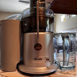 Breville “the Juice Fountain” Juicer