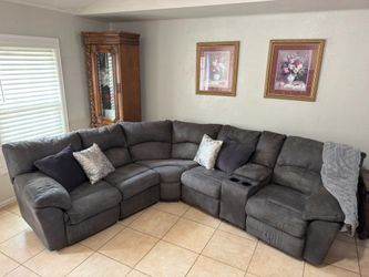 Large Gray Reclining Sectional Sofa w/ Cup Holders – Professionally Cleaned – $400 OBO