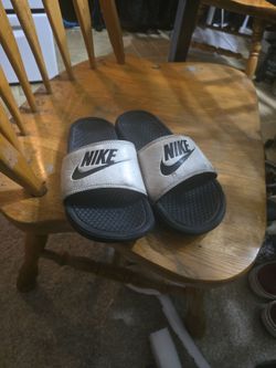 Nike slides
