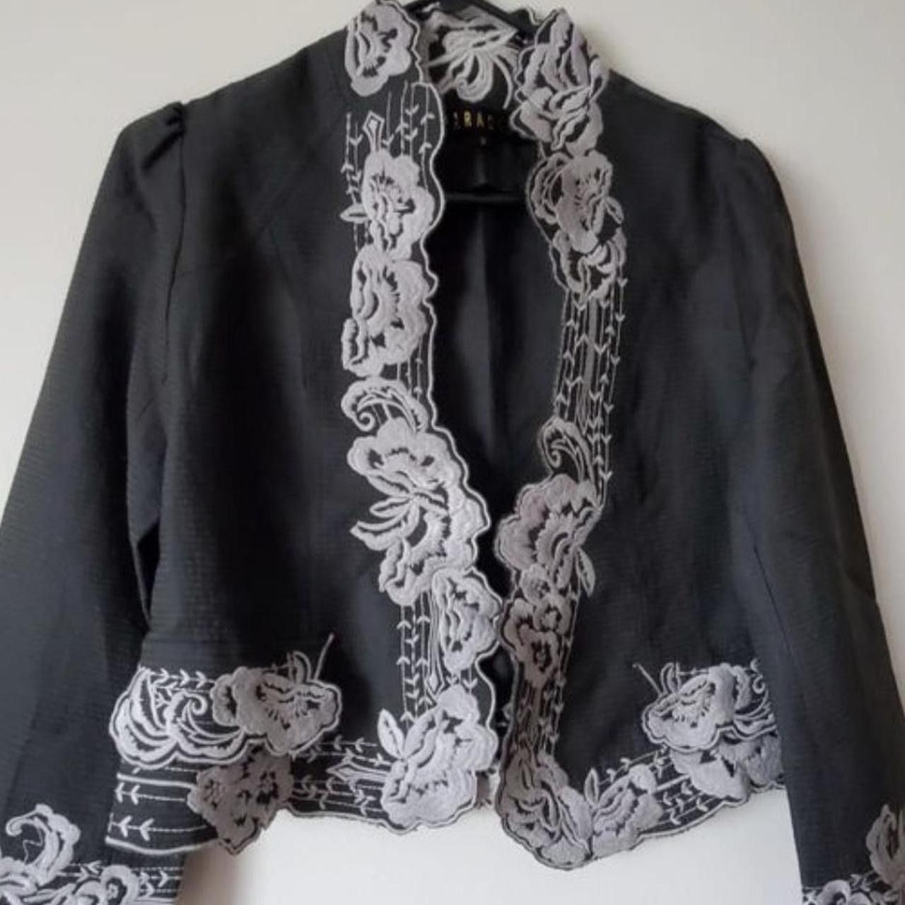 Gray and white embroidered cropped jacket