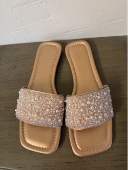 Women’s sandals