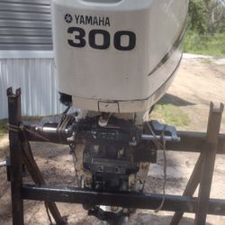 2004 Yamaha 300 4stro