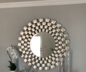 Large Round Sunburst Wall Mirror Silver