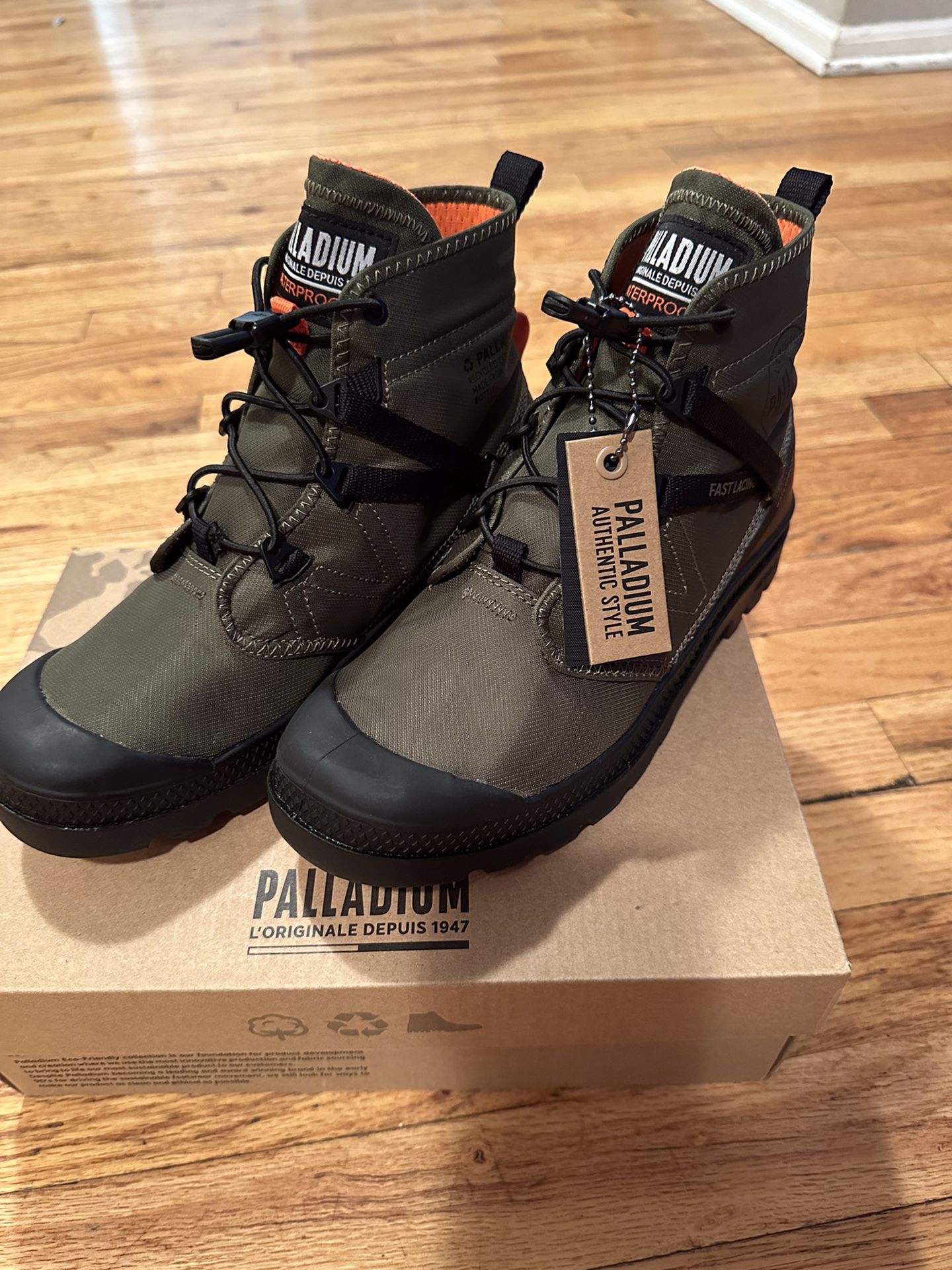 Olive Green Palladium Waterproof Shoes Size 8 (brand New)