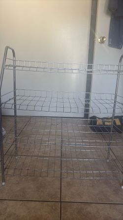 Shoe rack