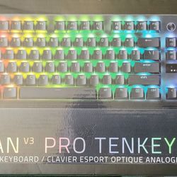 RAZER HUNTSMAN V3 PRO TENKEYLESS