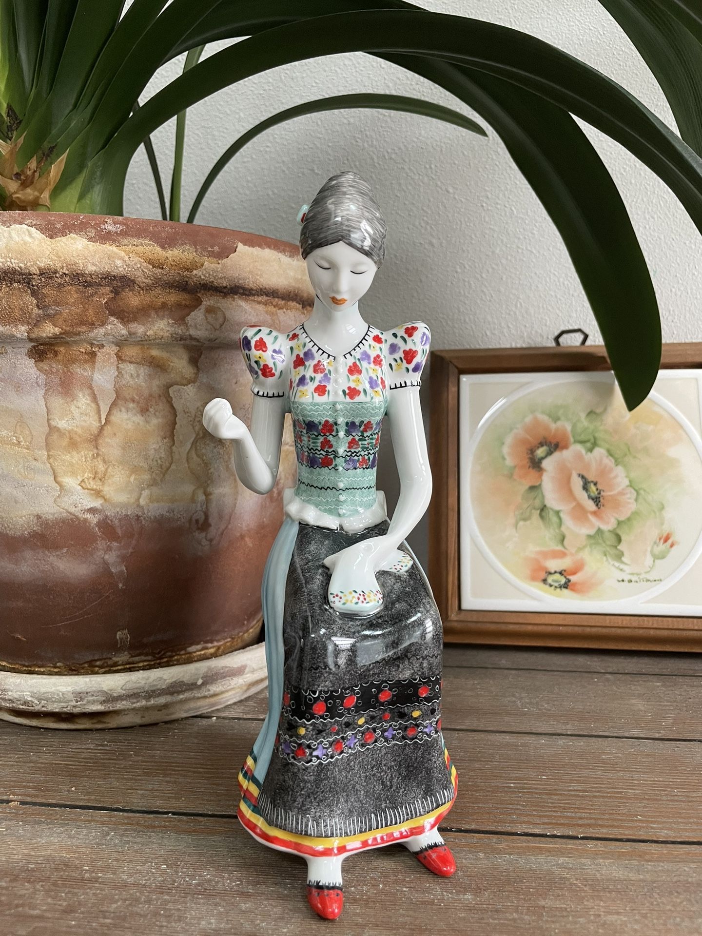 Vintage Hollohaza porcelain figurine