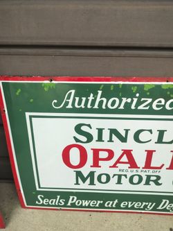 1930's porcelain Sinclair oil sign