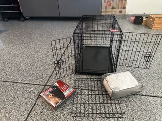 Bundle Pet Crate 2 door 20 1/2” H x 30 “D x 19” W, includes divider, New pet car barrier and New bedding cover, in great condition all for $35, no hol