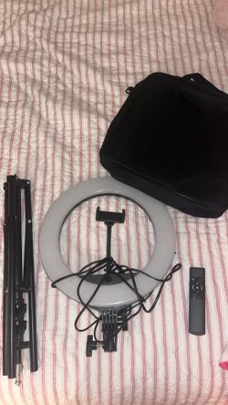 Ring light