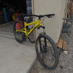 Diamond Back Mountain Bike