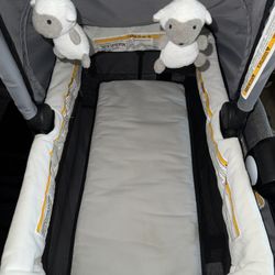 Baby Trend Play Yard