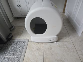 Meowing Smart Cat Litter Box