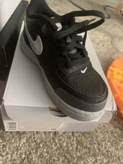 Force 1s