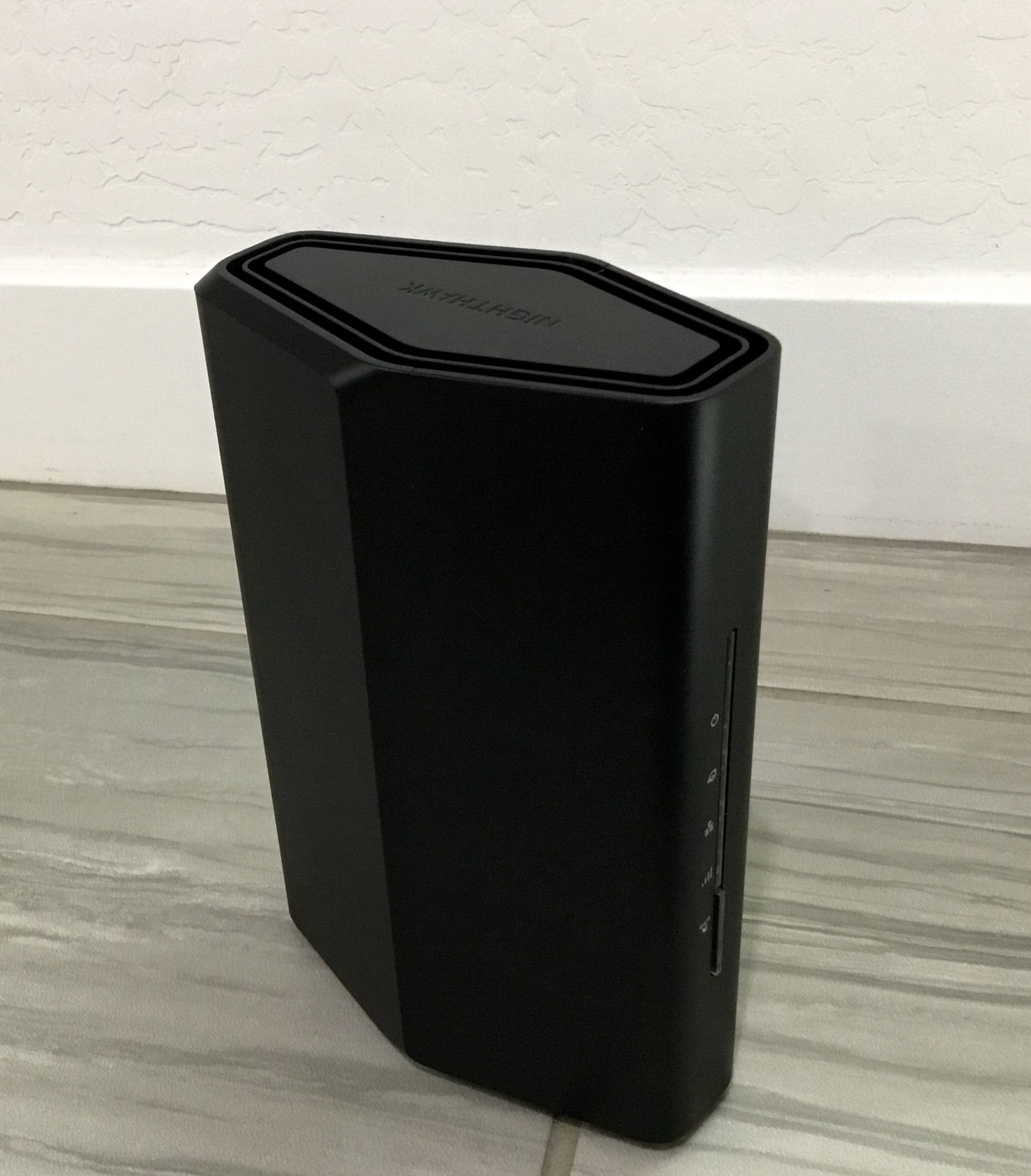 NETGEAR Nighthawk Dual-Band WiFi 7 Router (RS90) – BE3600 Wireless Speed (up to 3.6 Gbps)