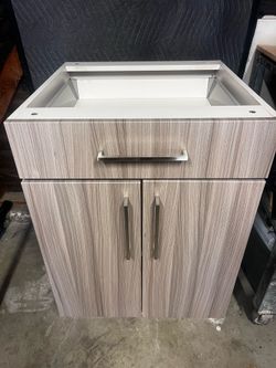 Cabinet 24”