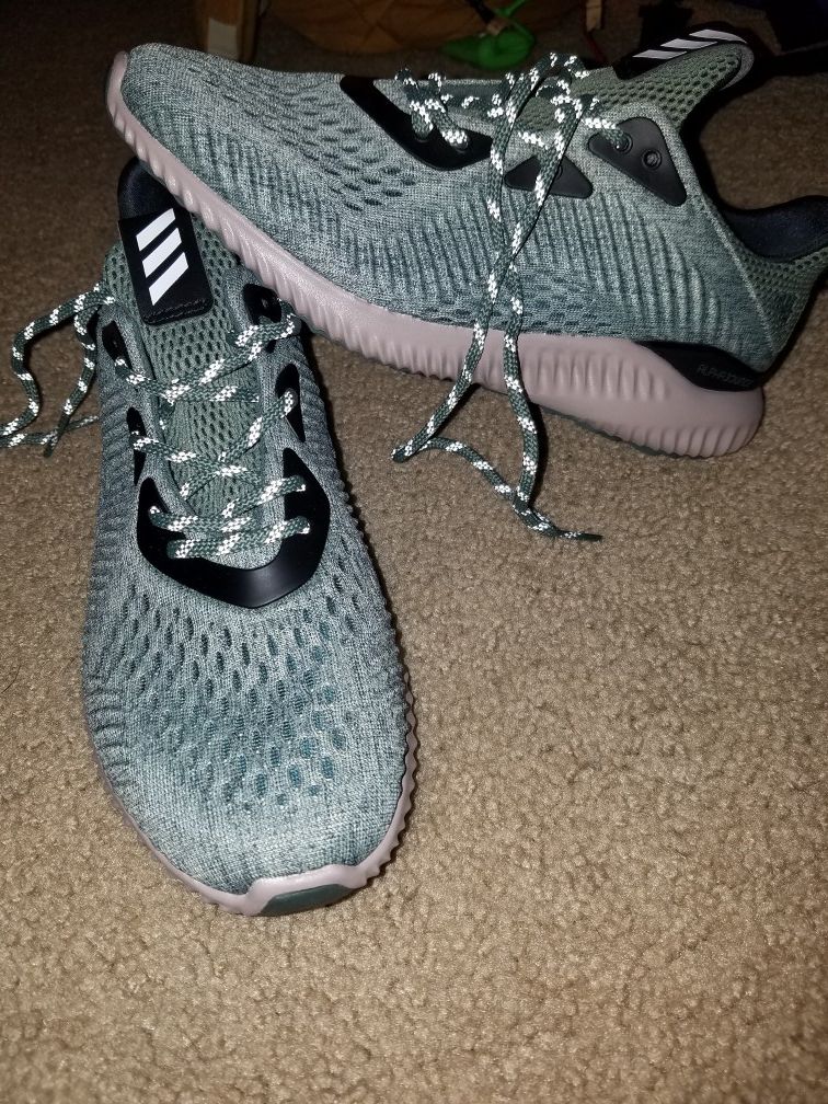 ADIDAS ALPHA BOUNCE